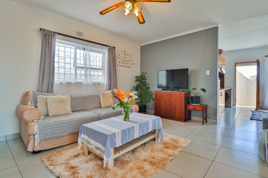 3 Bedroom Property for Sale in Heiderand Western Cape